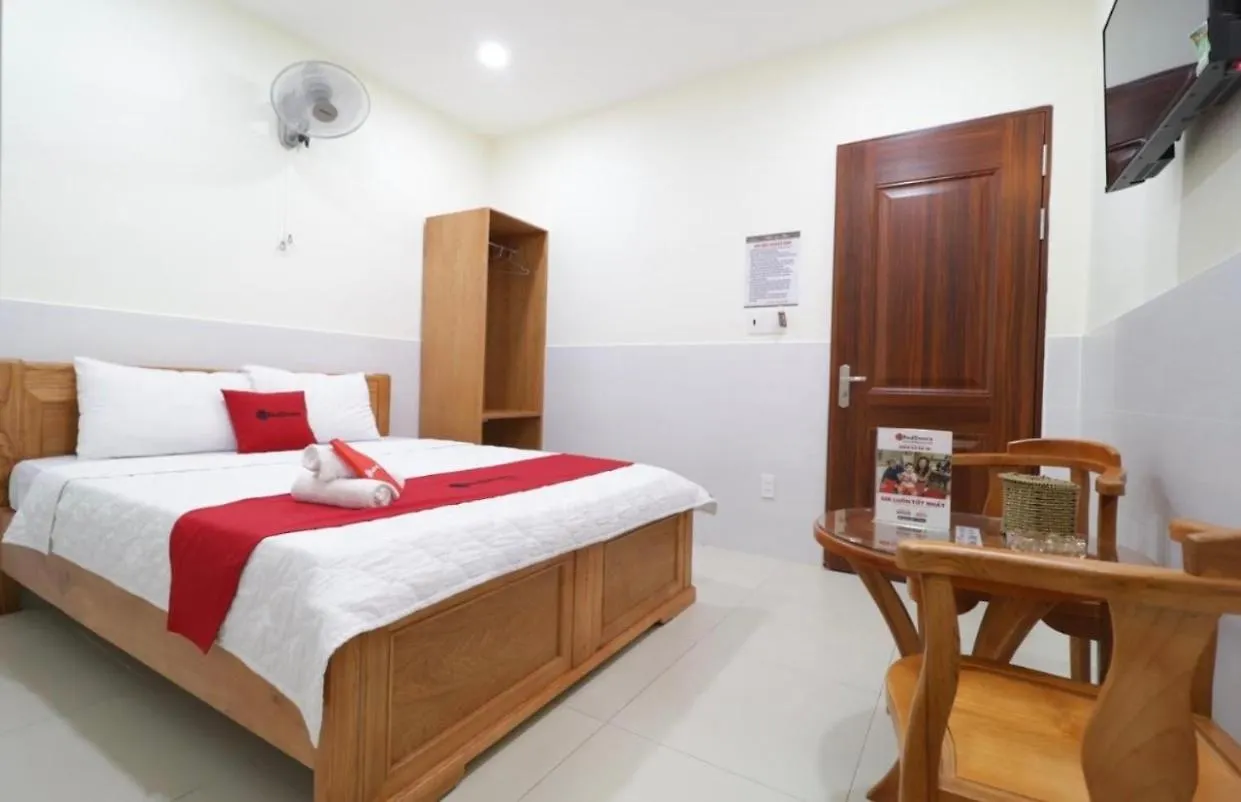 *** Hotel Rita Home Hotel- Airport Tan Son Nhat- Canh Benh Vien Tam Anh & Gan Quan Khu 7 Ho Chi Minh City Vietnam