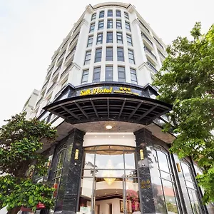 Silk Hong Ha Airport Hotel