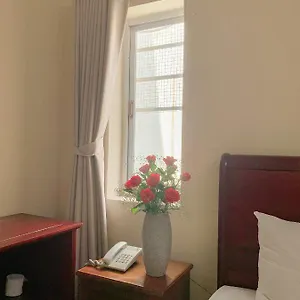 Red Sun Airport Saigon Hotel